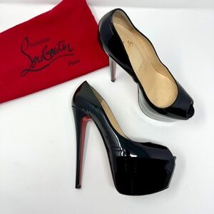 Christian Louboutin Black Patent Leather Jamie 160 Platform Pumps